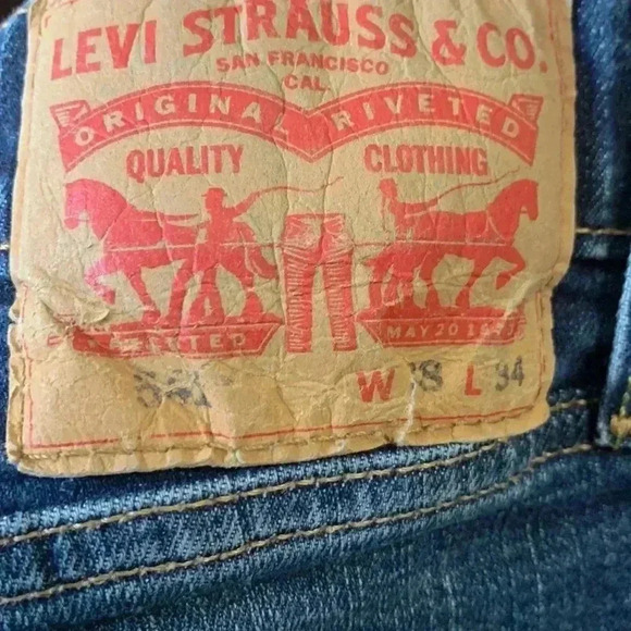 Levi’s 541 athletic  fit, 38 x 34 - Picture 8 of 9